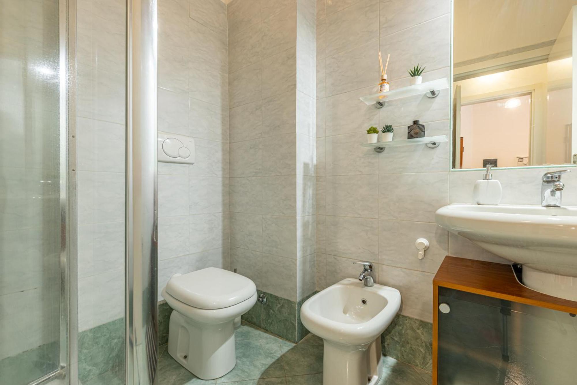Deluxe & Elegant With Comfort And View Appartamento