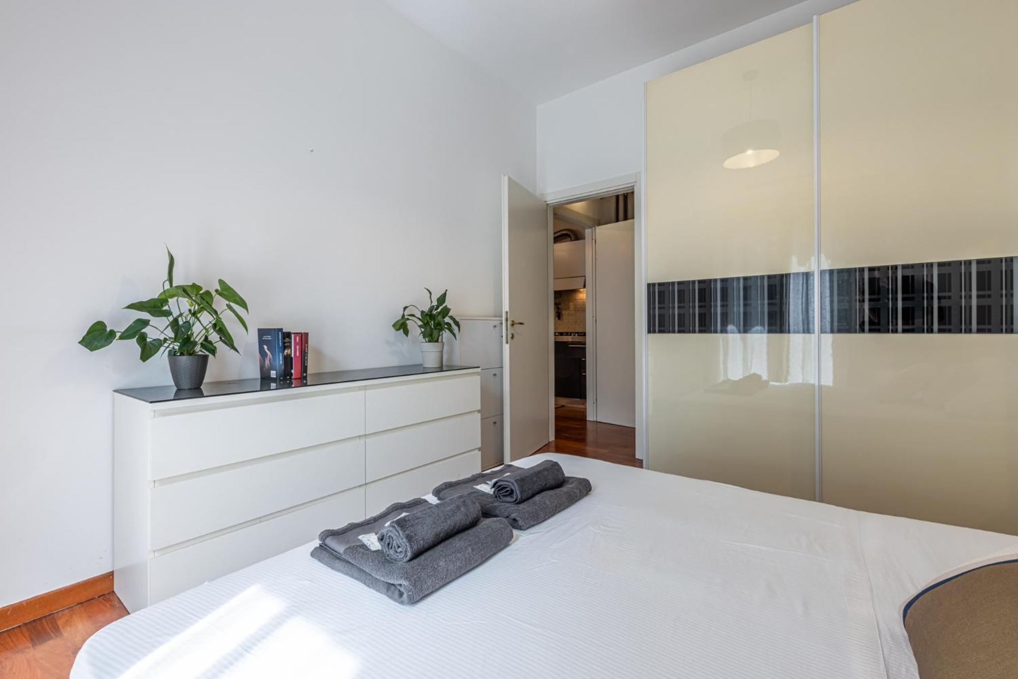 Deluxe & Elegant With Comfort And View