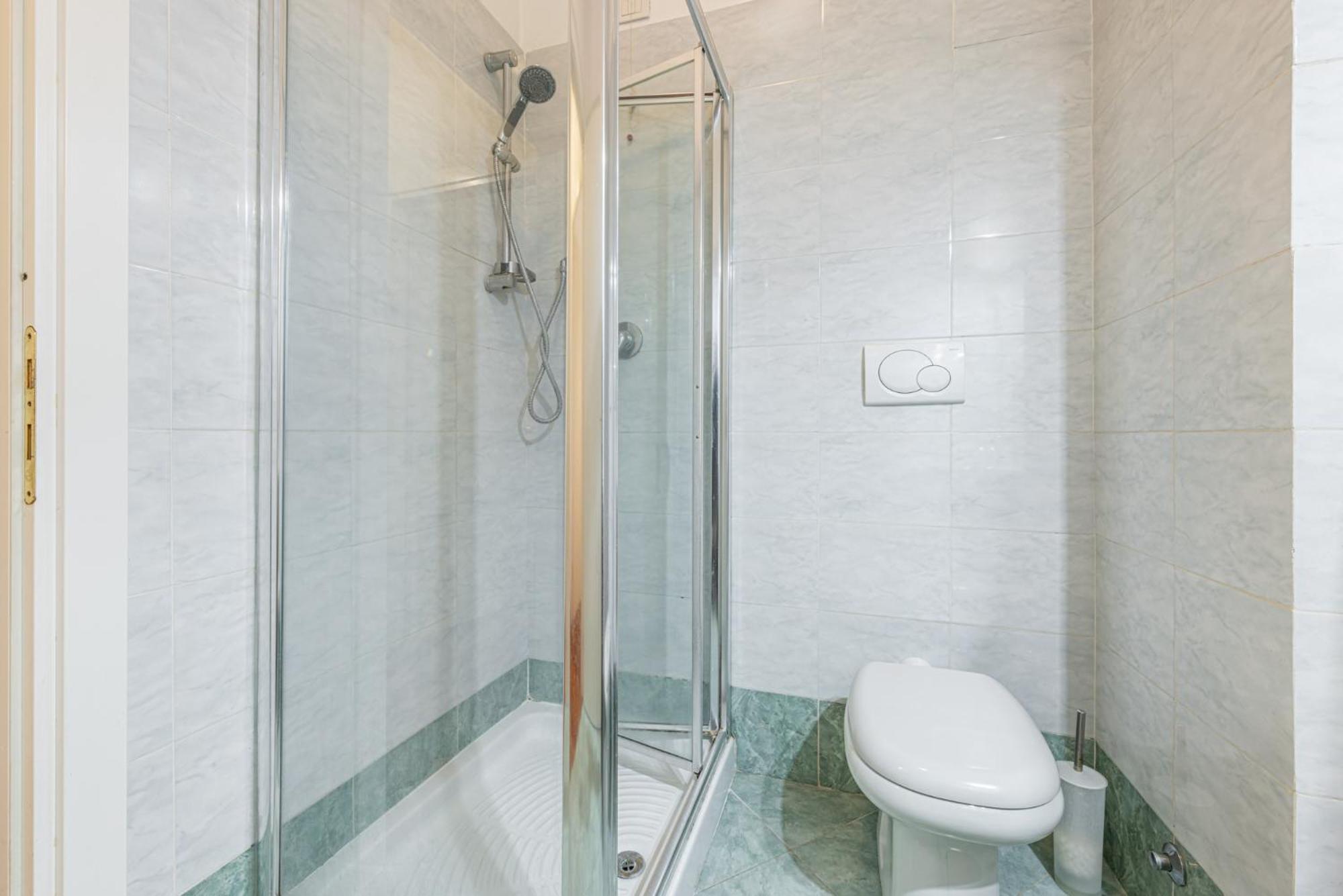 Deluxe & Elegant With Comfort And View Appartamento